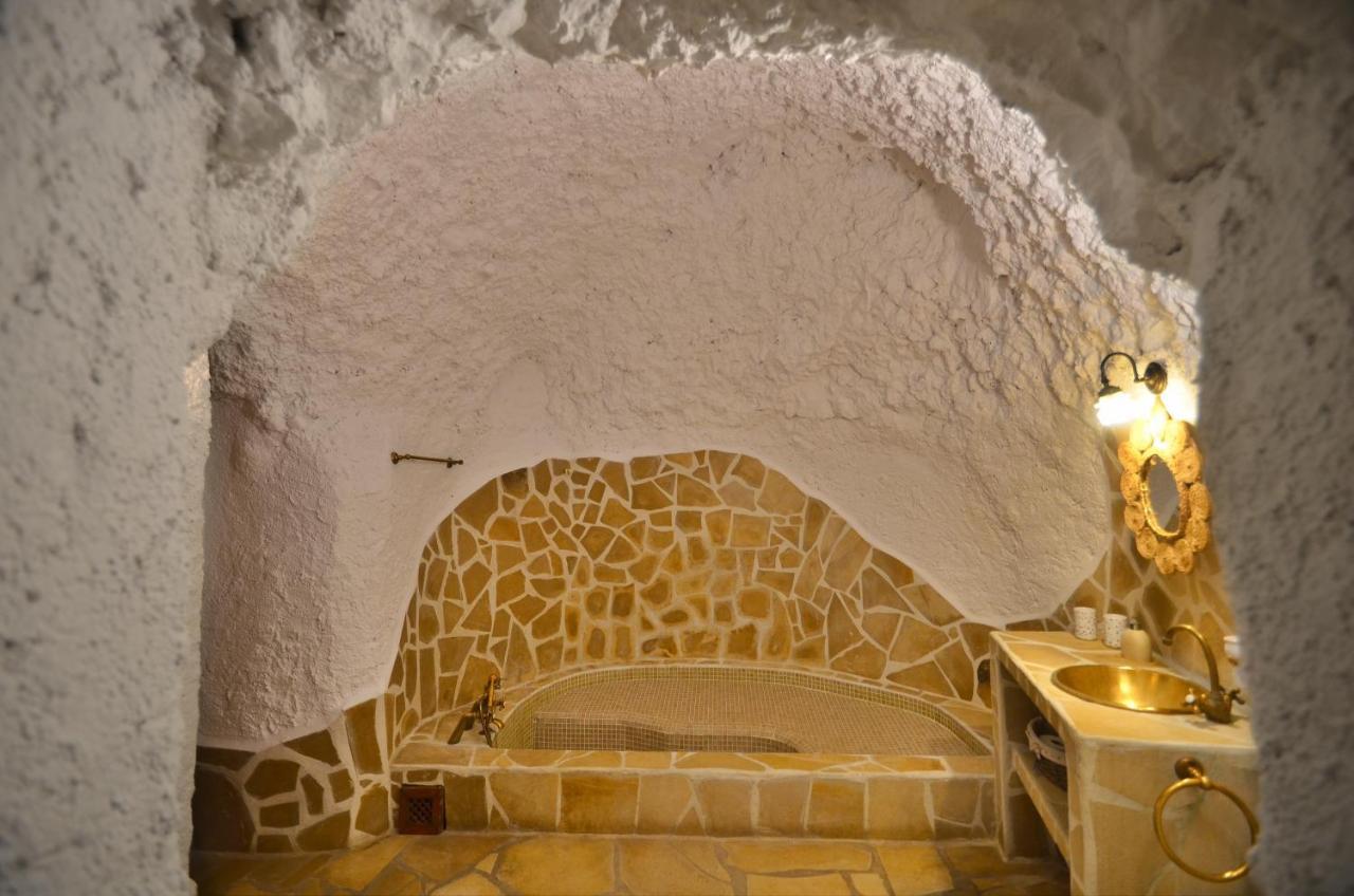 House&Cave Parking And Terrace, In The City Granada Eksteriør billede
